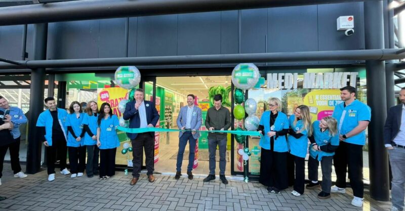DVO | Medi Market opent 100e winkel in de Benelux in Schelle