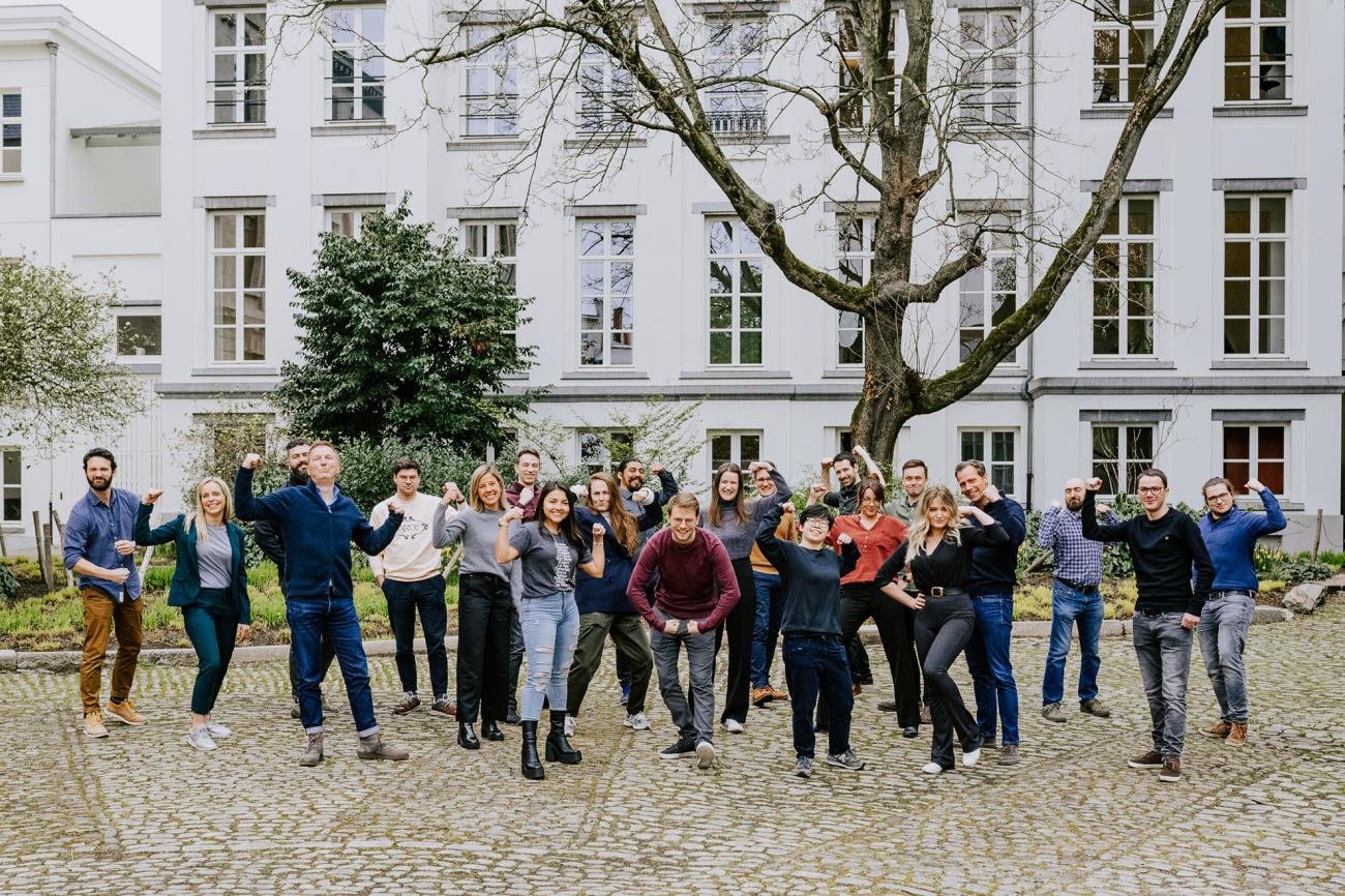 Pointerpro1 120622 JPG