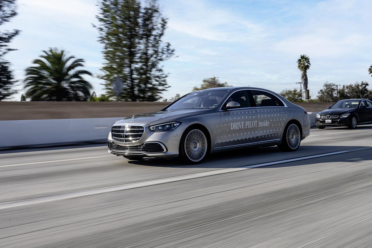 DVO | Mercedes-Benz eerste automerk ter wereld met gecertificeerd…