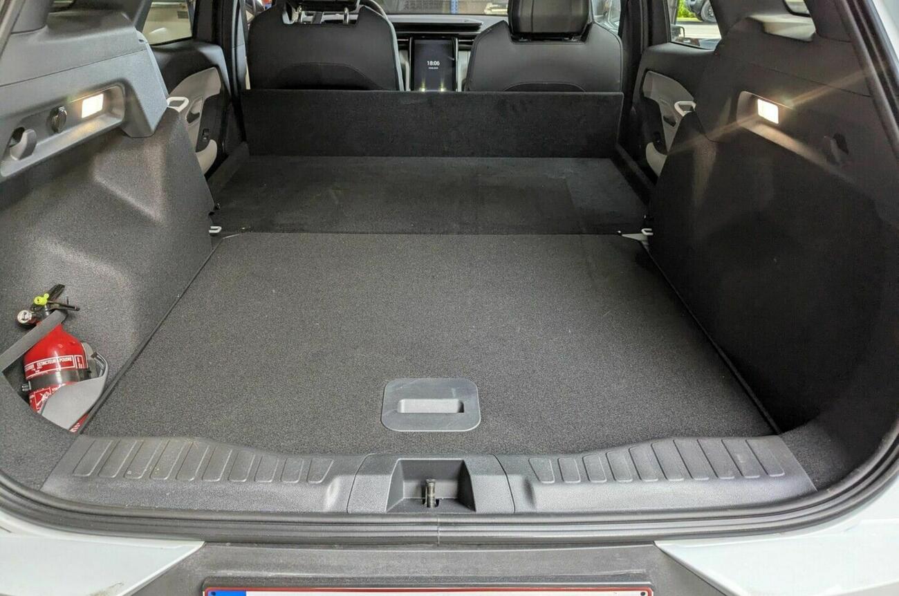 Ford Explorer Cargo2 150725