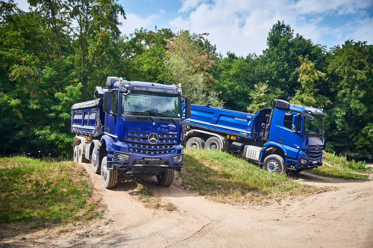 Mercedesbenztrucksservotwin 270725