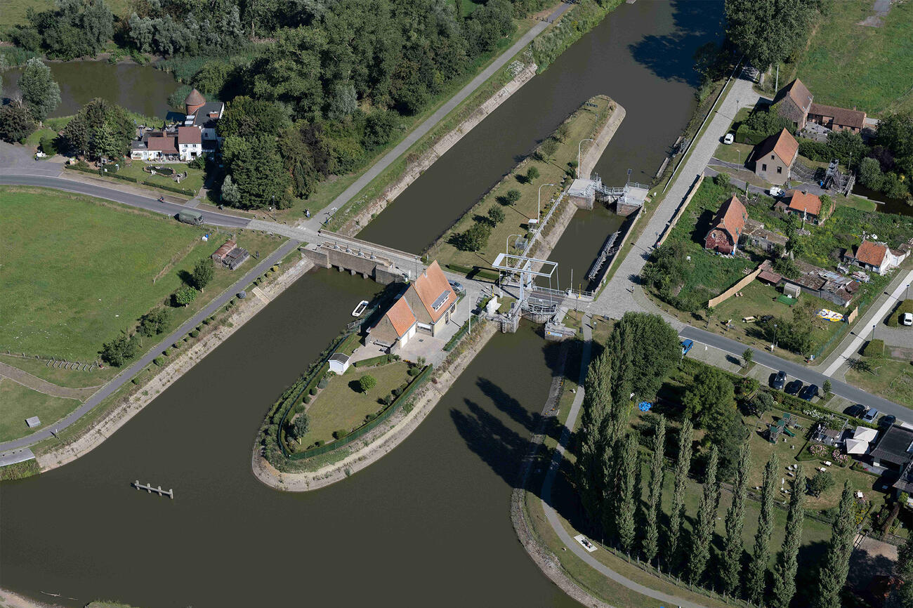 Fintelenieuwpoortsluisdeuren 250825