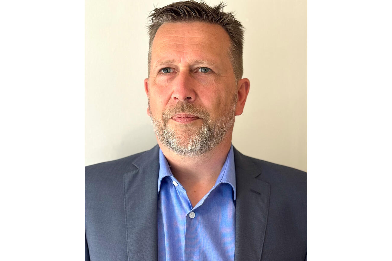 Offix Hans Van Grunderbeeck 250825