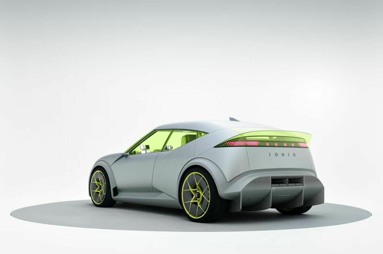 Hyundai Concept THREE290925