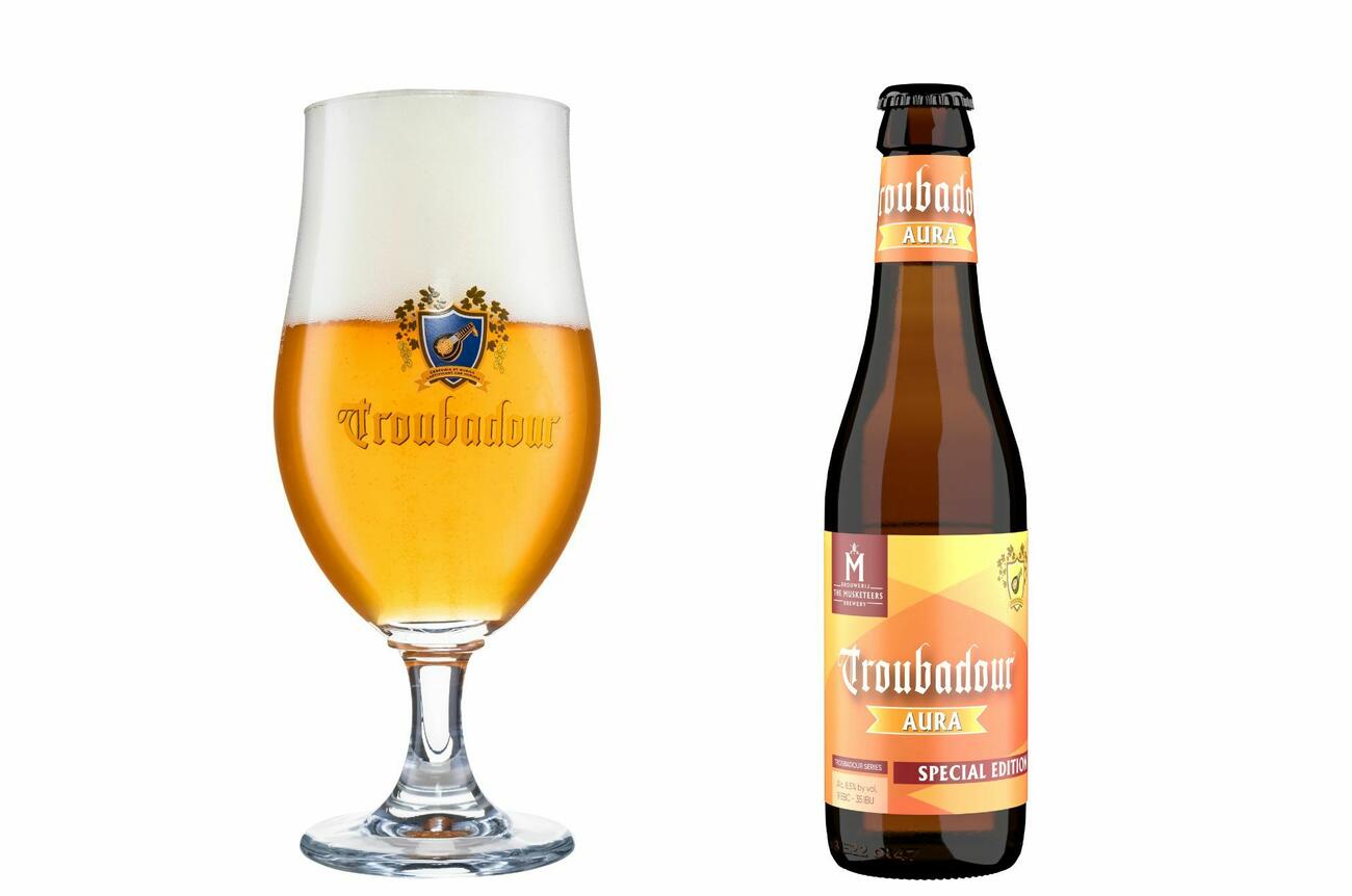 Troubadour Aura2 110925