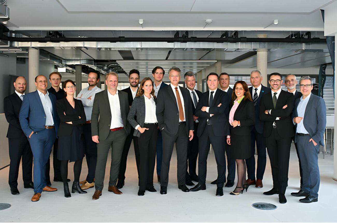 MET Group Düsseldorf 61025