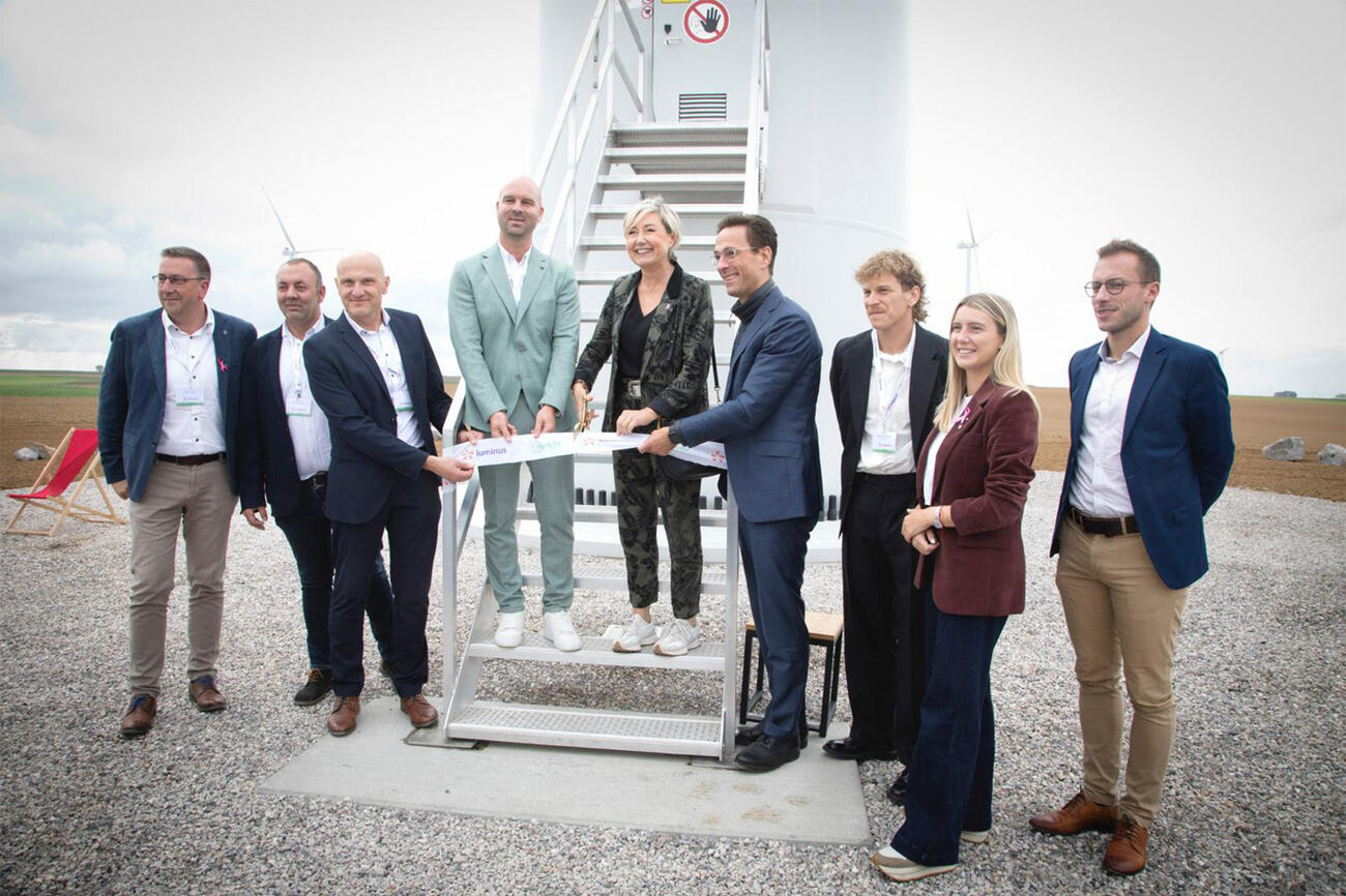 Luminus300windturbines 201025