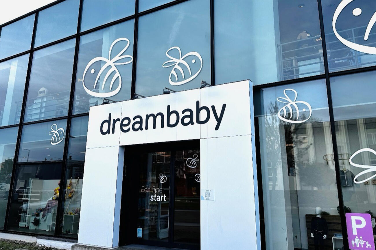 Dreambabyacht 011225