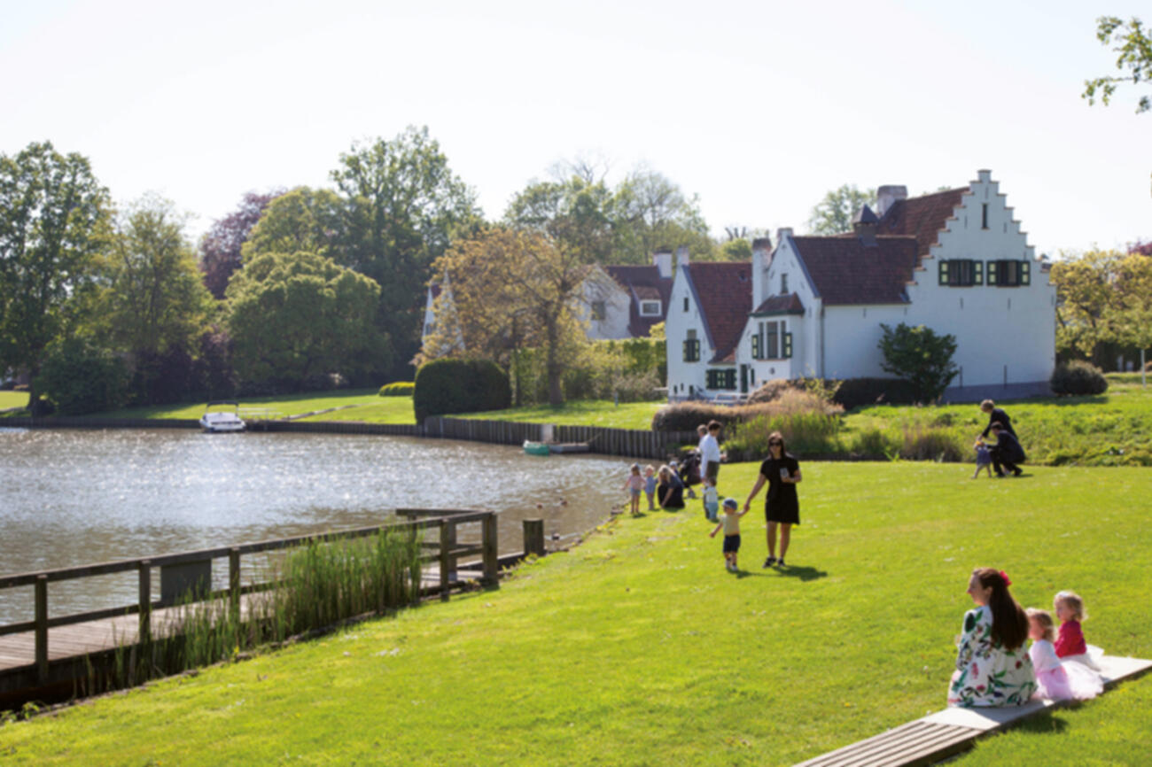 Engelvoelkerssintmartenslatem3 081225