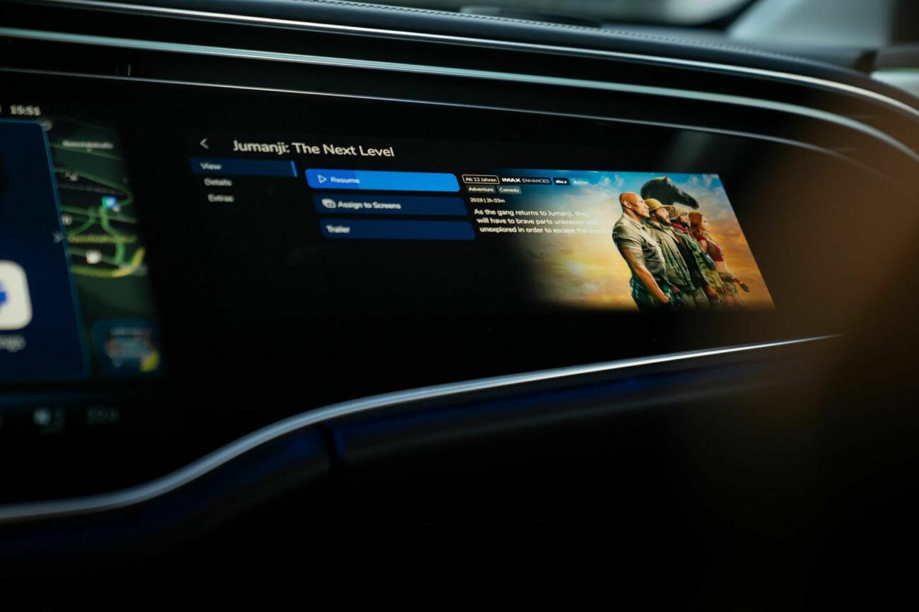 Mercedes Benz MBUX 3 31212251