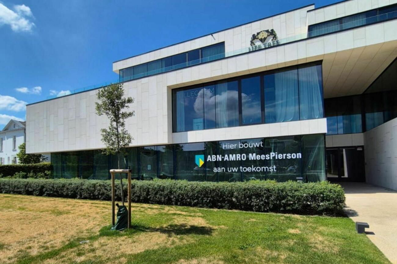 Ambamrosintmartenslatem 121525