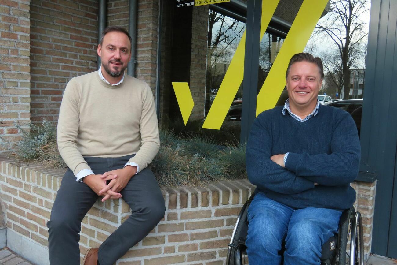 Yellow Stripes Bitter Melon161225