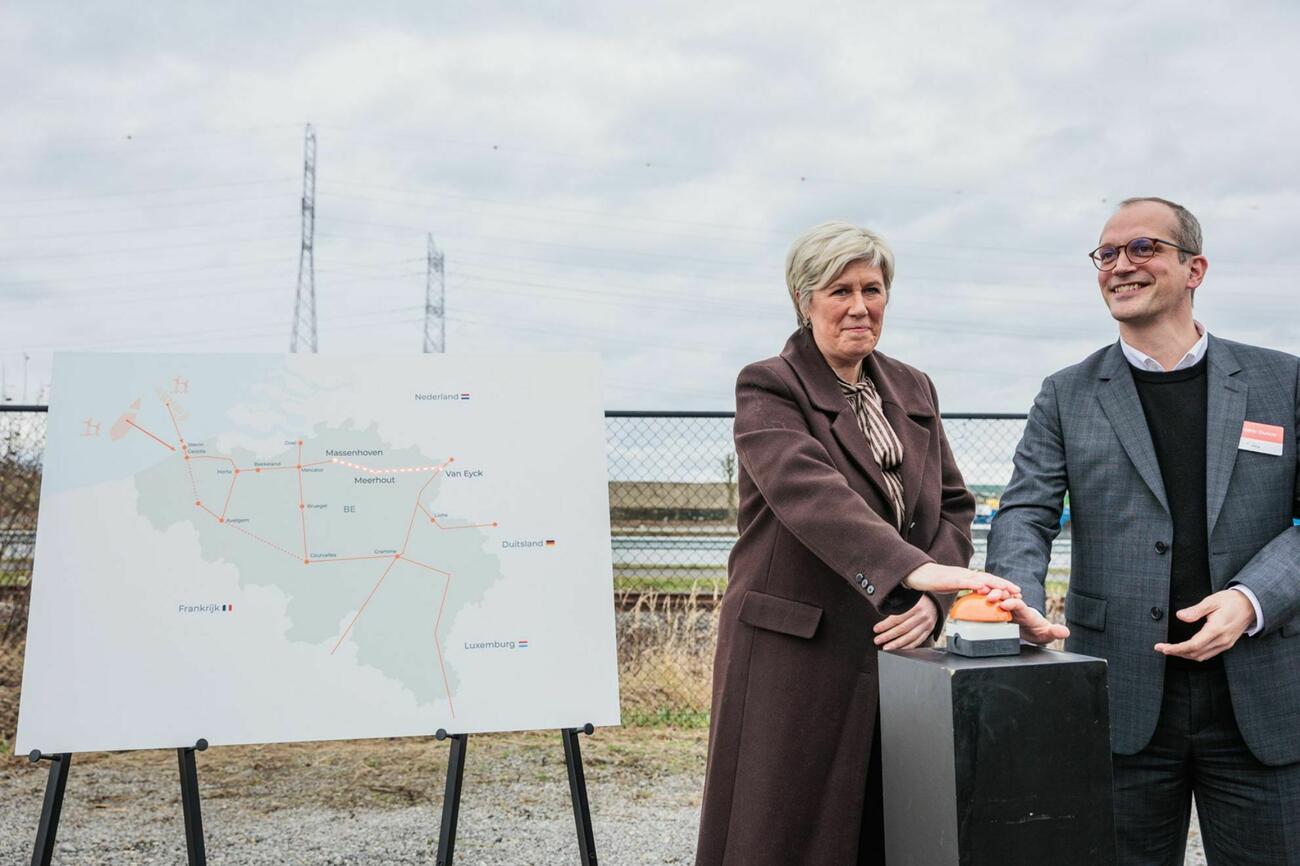 Elia Massenhoven Van Eyck160126