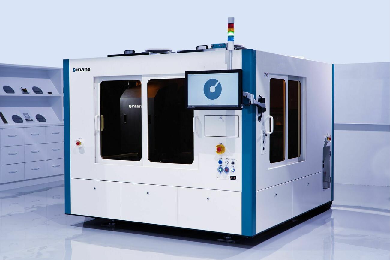 Epson Manz Asia120326 1