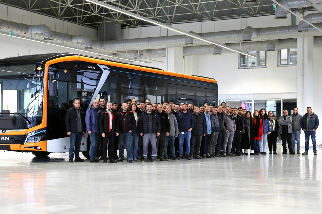 Manebusturkije1 130426