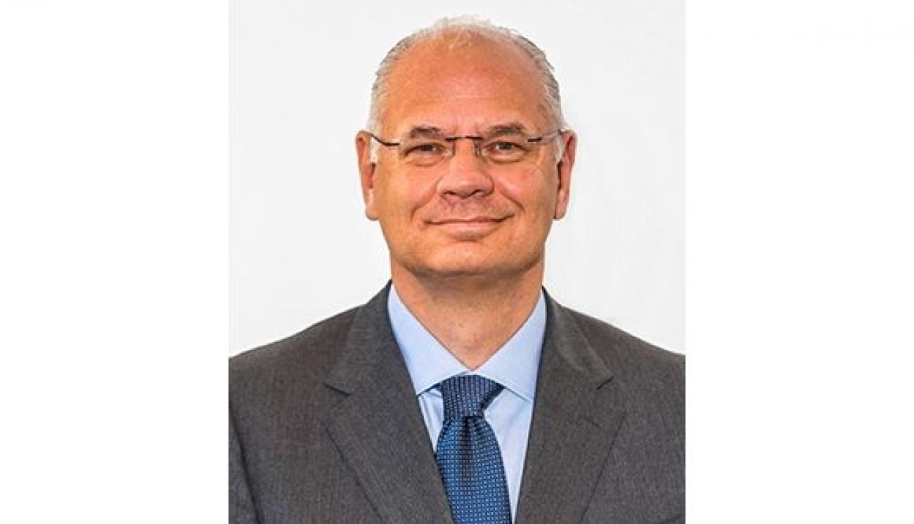 B7eb67bd54037f188340d9df48c178d5