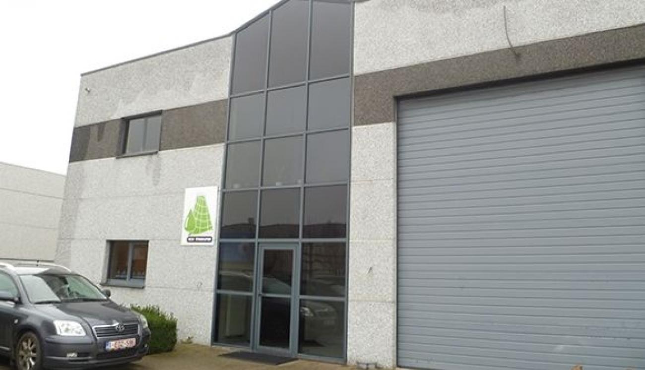 A18276bf75e38e4b74cd6b10326fa8bb