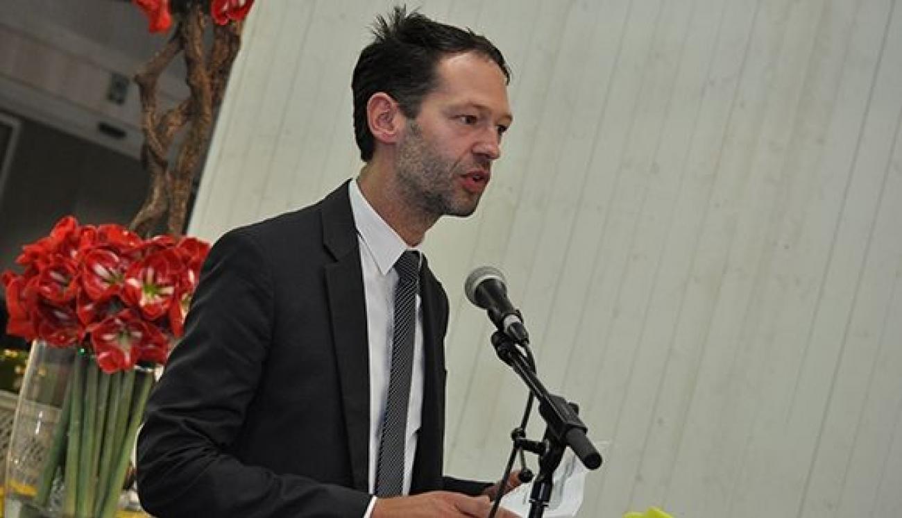 9acdae7c9528536ae8019cc1bb4cc821