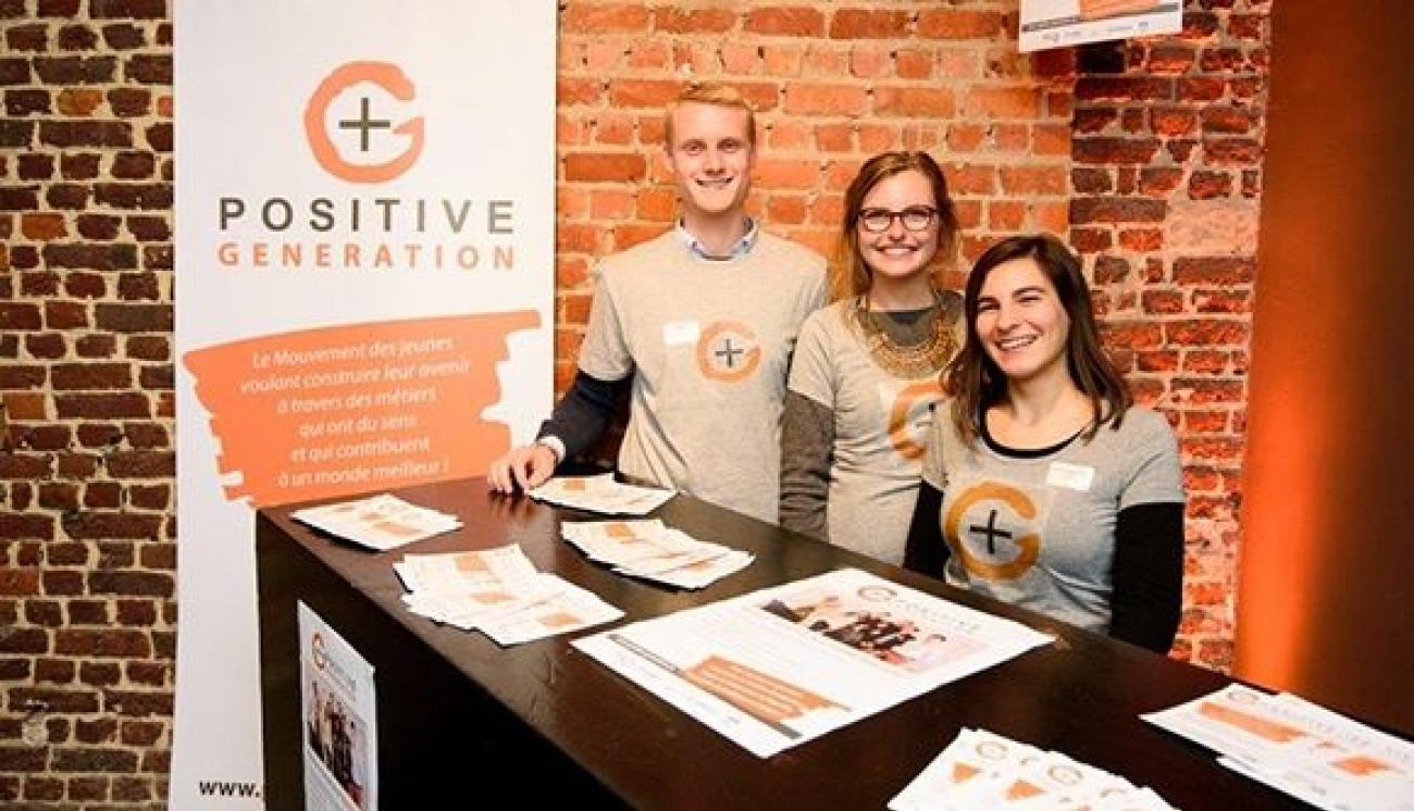 9f948010fd35dfa746cbd1aaff5bc216