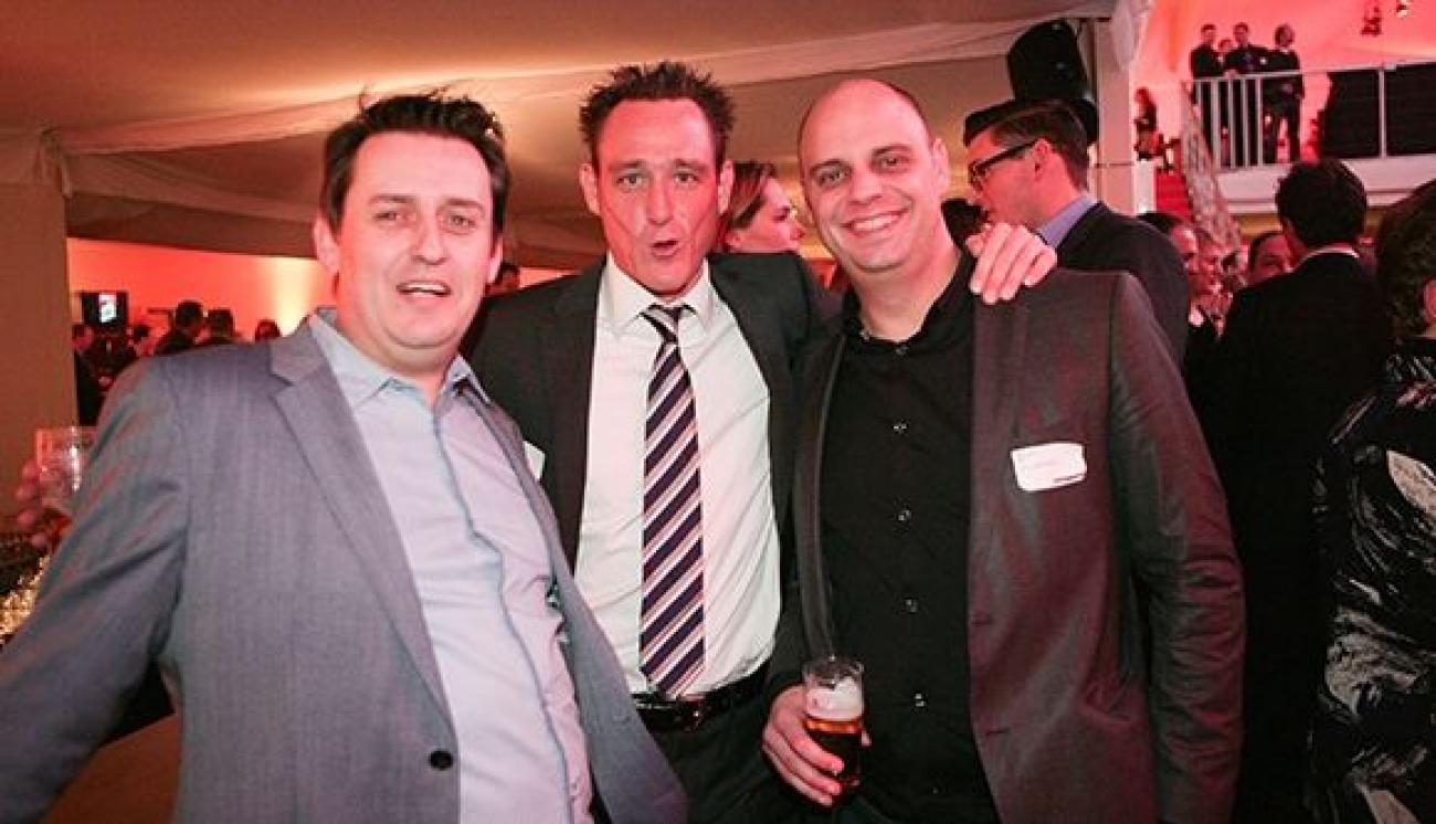 B86e48a1ea681769ba171f8f4238b377