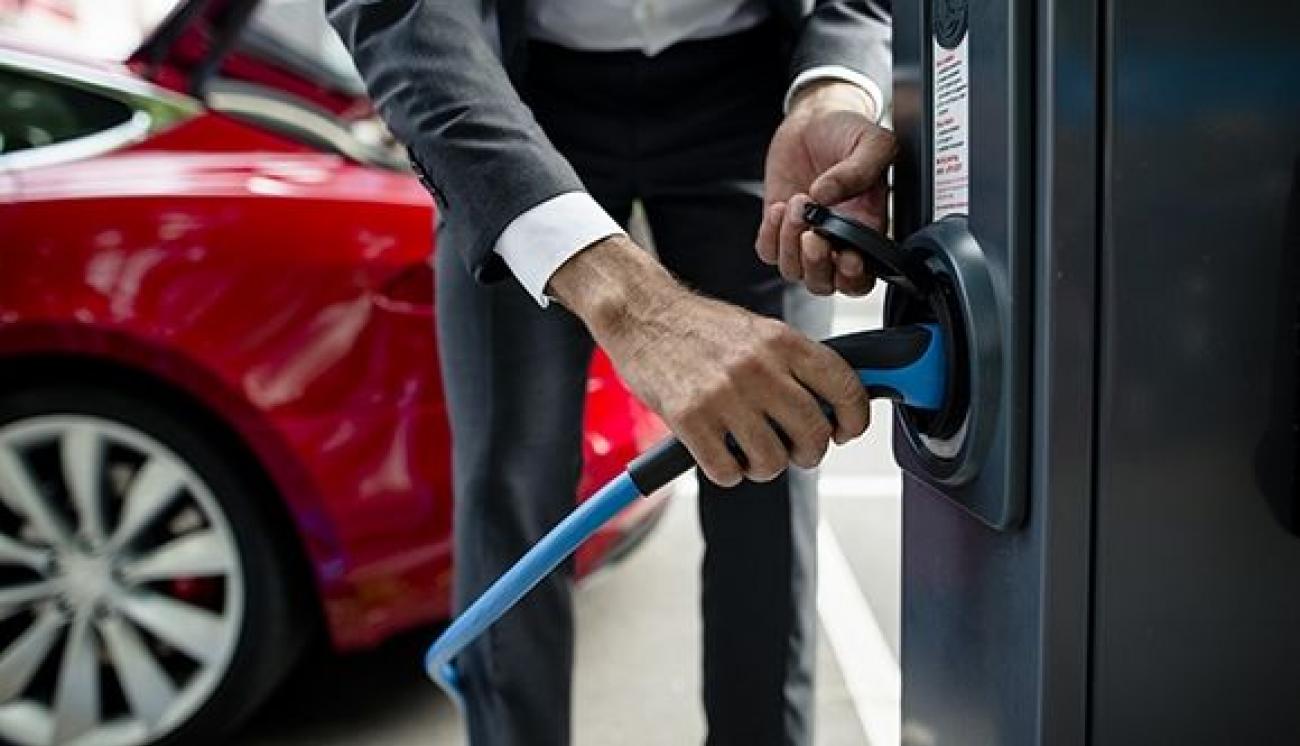 A957cc17b7720050dc3395fe3618b913