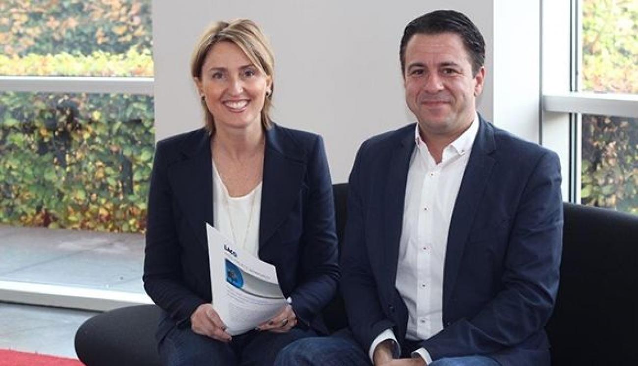 Af195ce91ae8412263b3216438ba9158