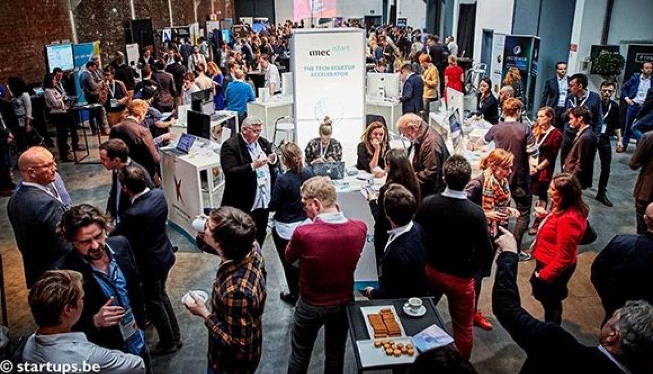 7e68dce874f0a2205ad01d23475c4ad7