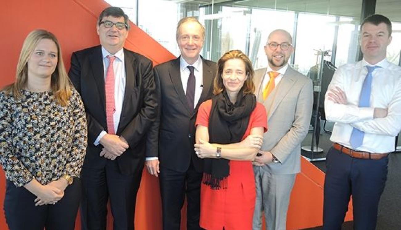 79f21cce7c70f06cedfc00abf9cb8dc1