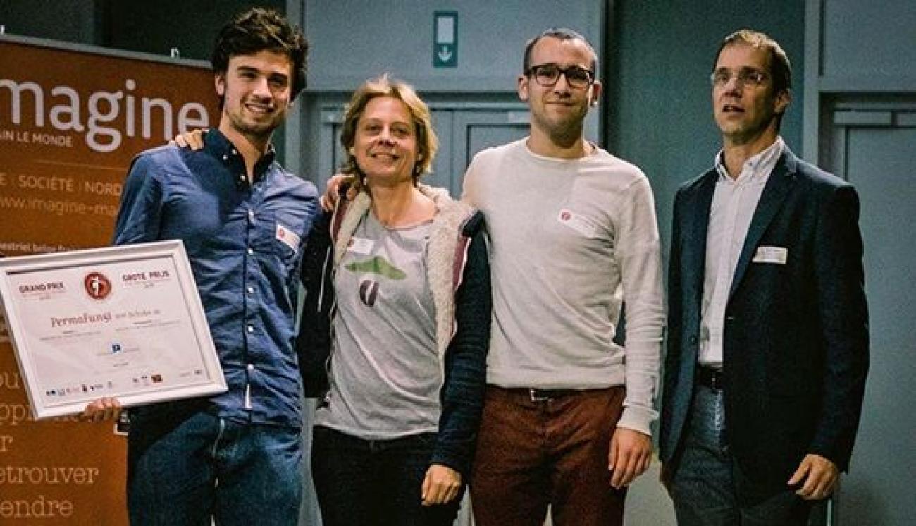 93eeb713b8384239623e28acb5646bee