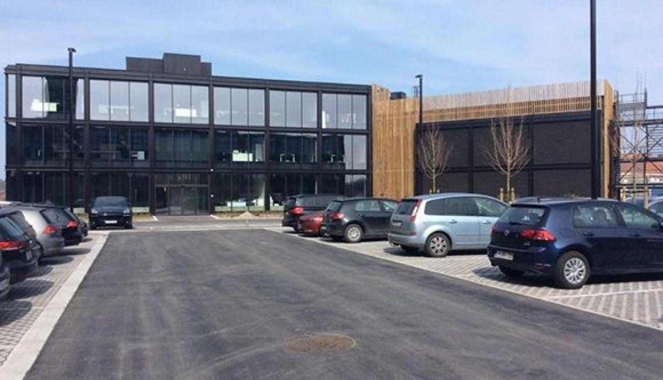 E8d877a385252ff5d1eebeac620def18