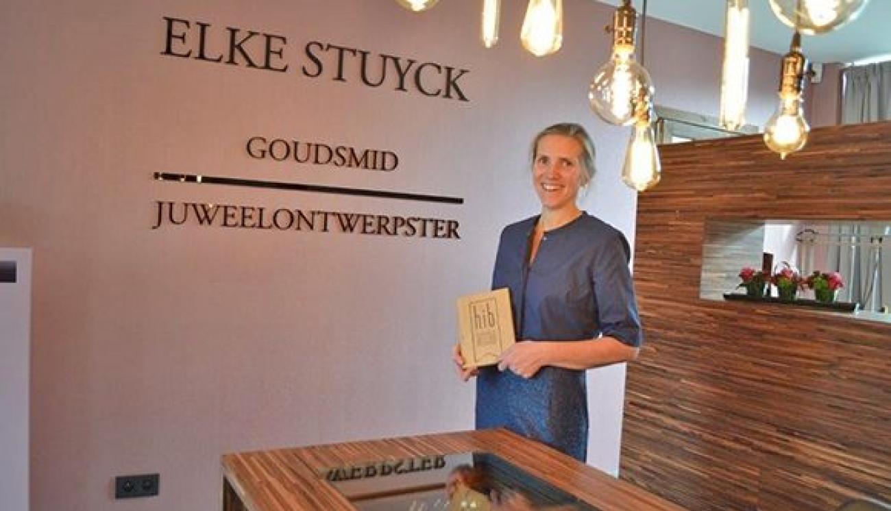 Ed7b3d4116d4614f90f078d23b7fa3ff