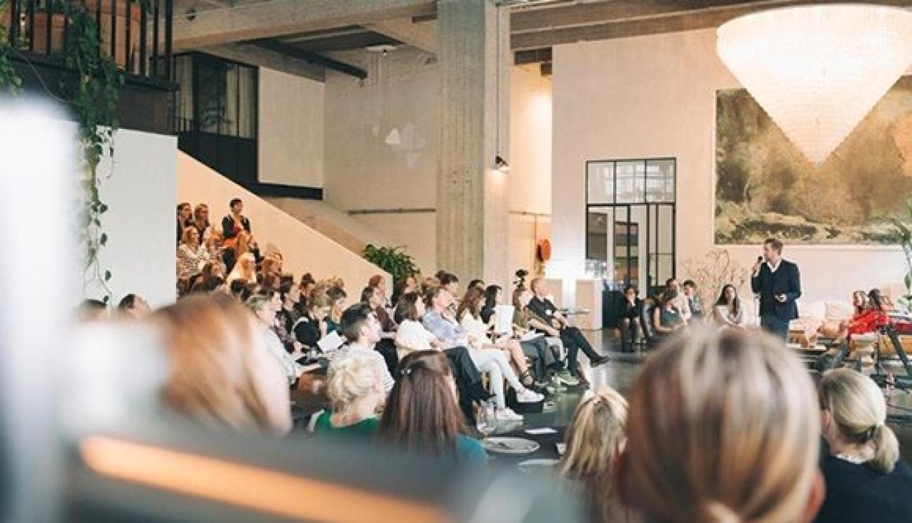 Dee6b6a95e9e7eb6df7e3276cfb6b22b