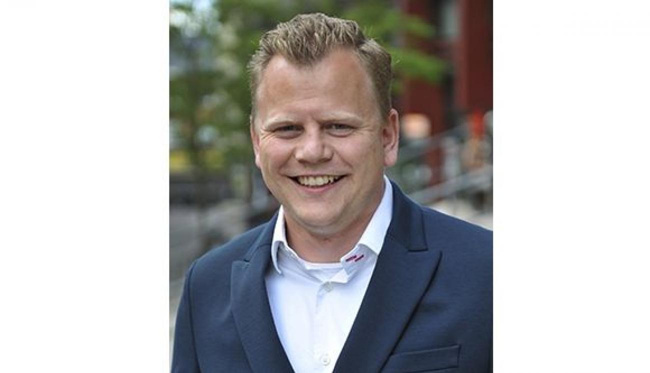 Db8ff3013c69ed37e065d3e6cc6caa6d