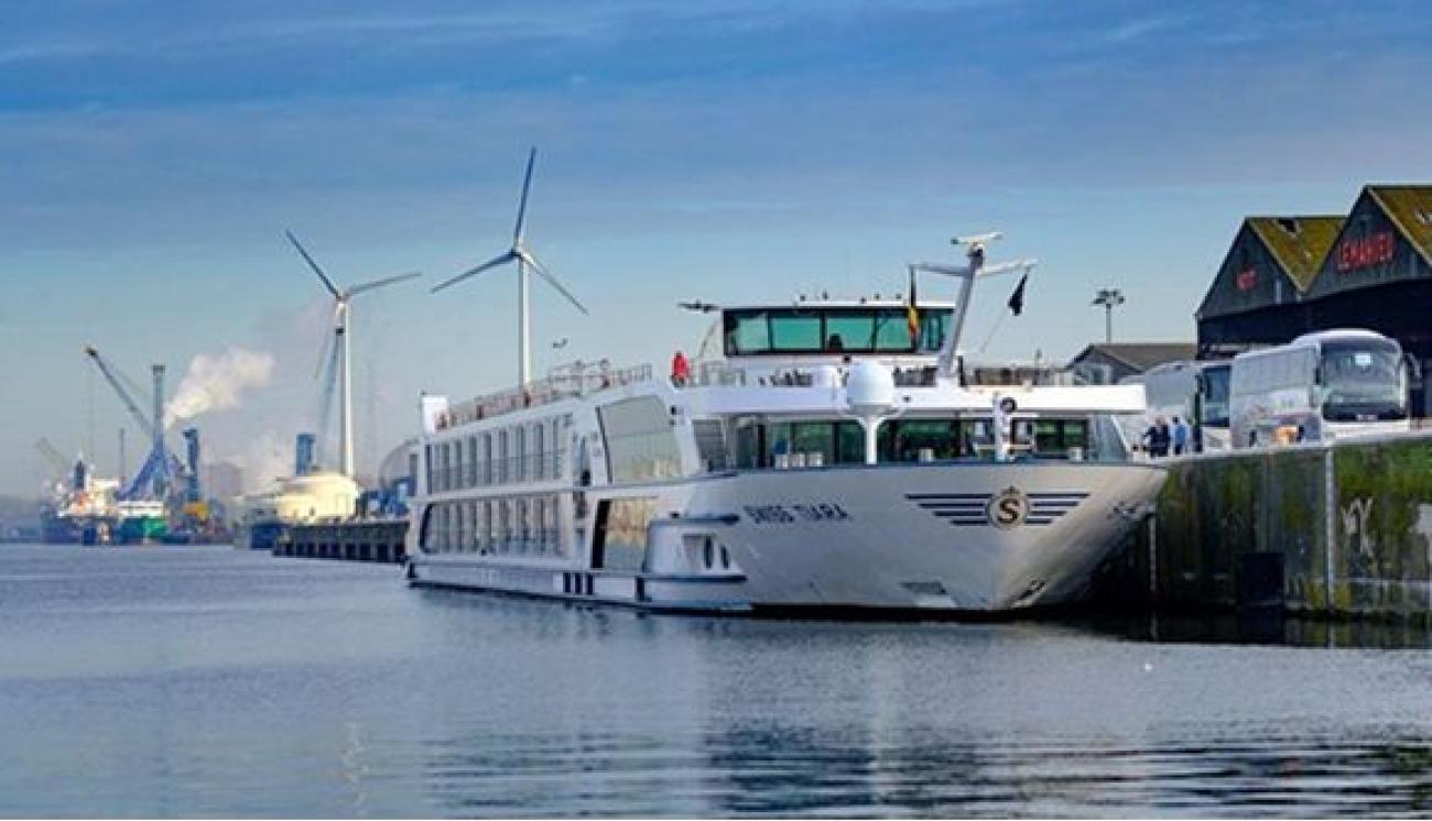 23a7703e6486e4bd64086679a29a546d