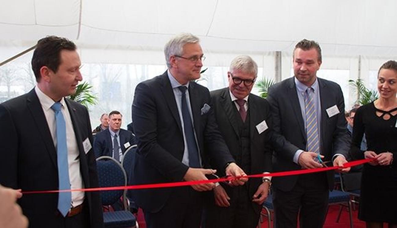 040223e91441baea2d11b427ccdb0152