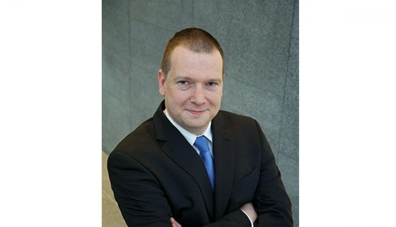 61c7bf5d8794fe272e5e9efcc09fa25f