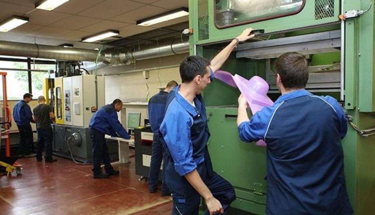 6e933fb498367ea4d40b80c593d4d488