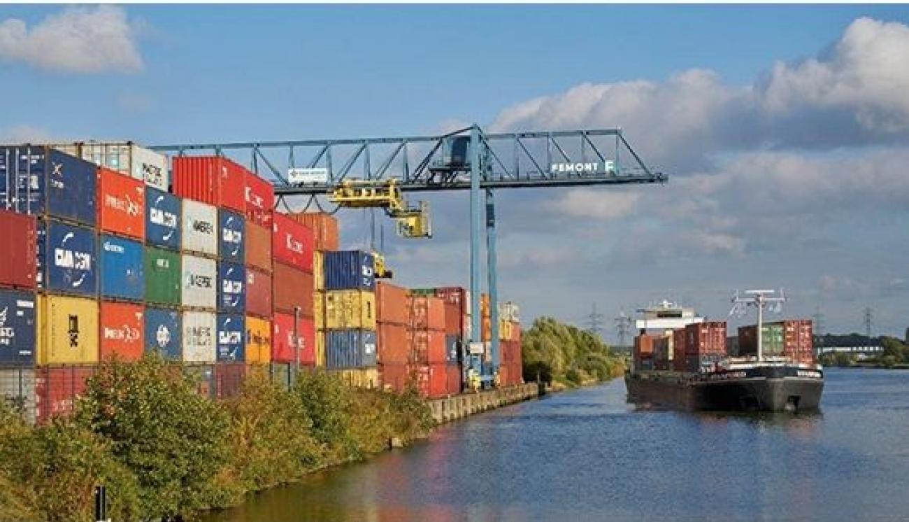 4d5f2b9acc128306313dc34ada3f727b