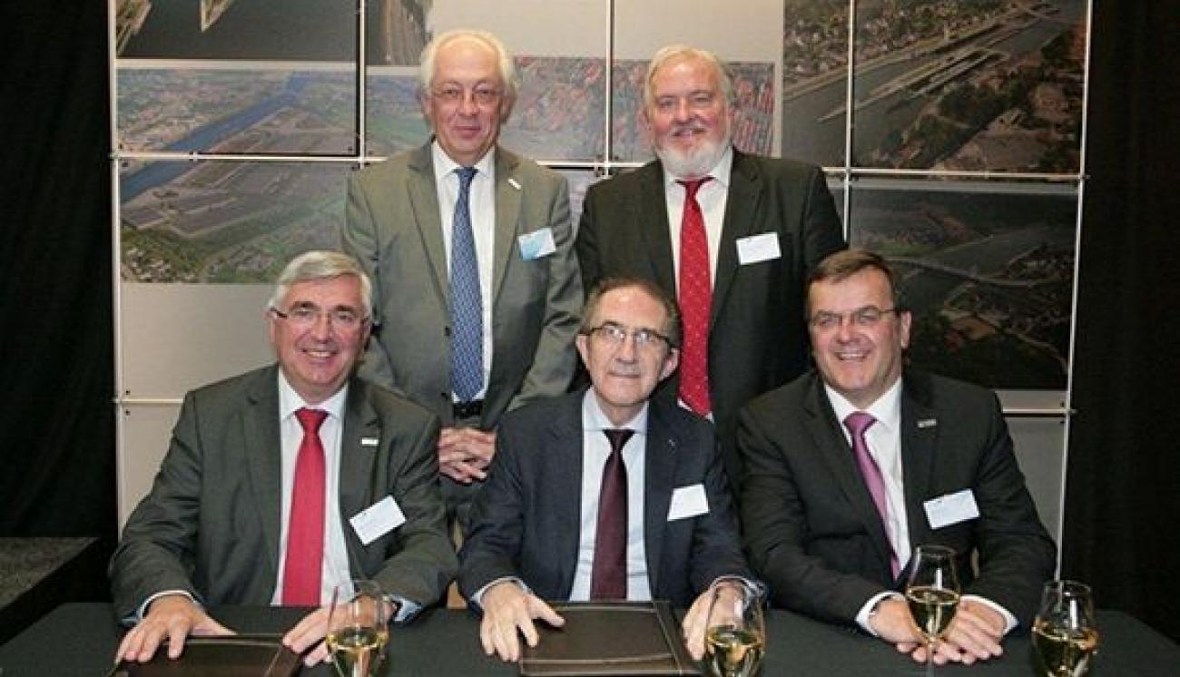 433cafd337819bcb3d0b12f3ea69f4ce