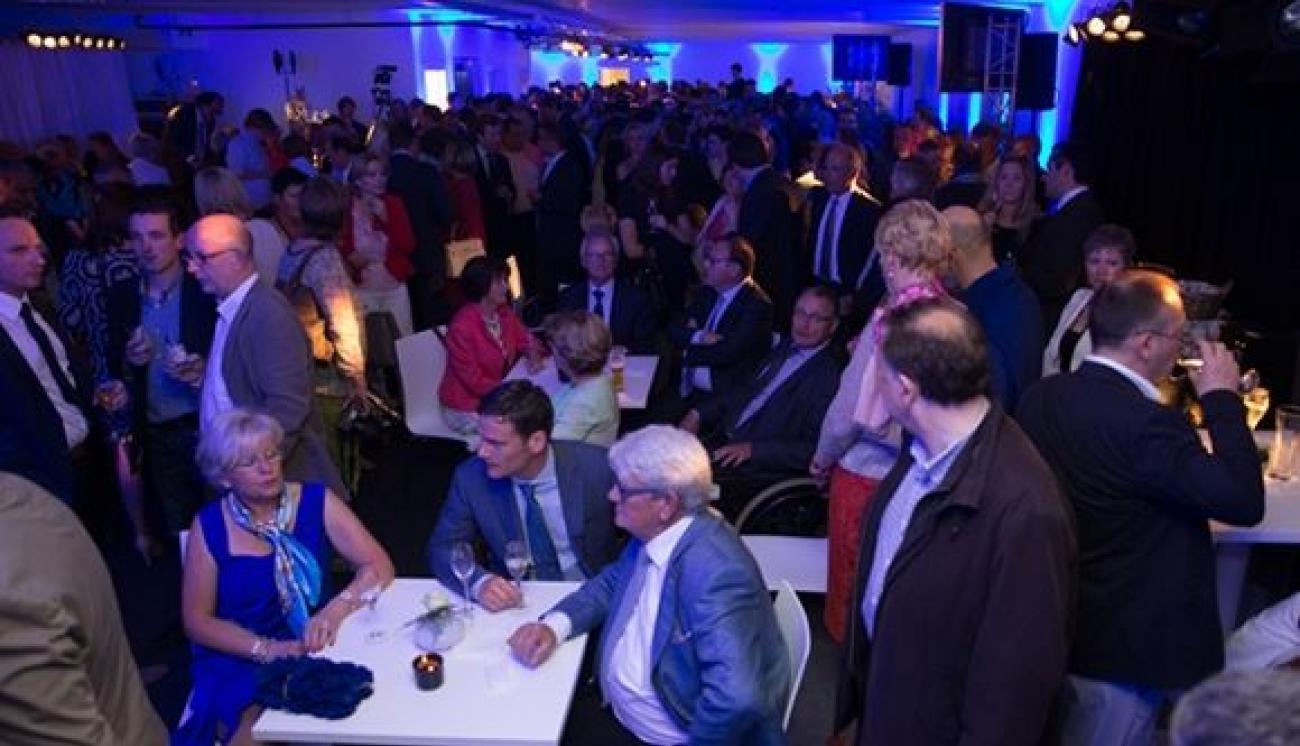 4051885244d7972ad98d262318fa04e3