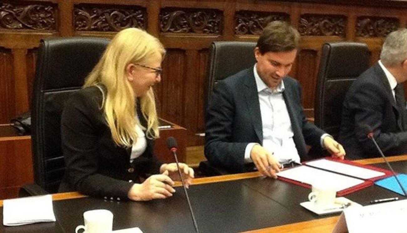 45094be2eff38bb38c9689b2c11be20f